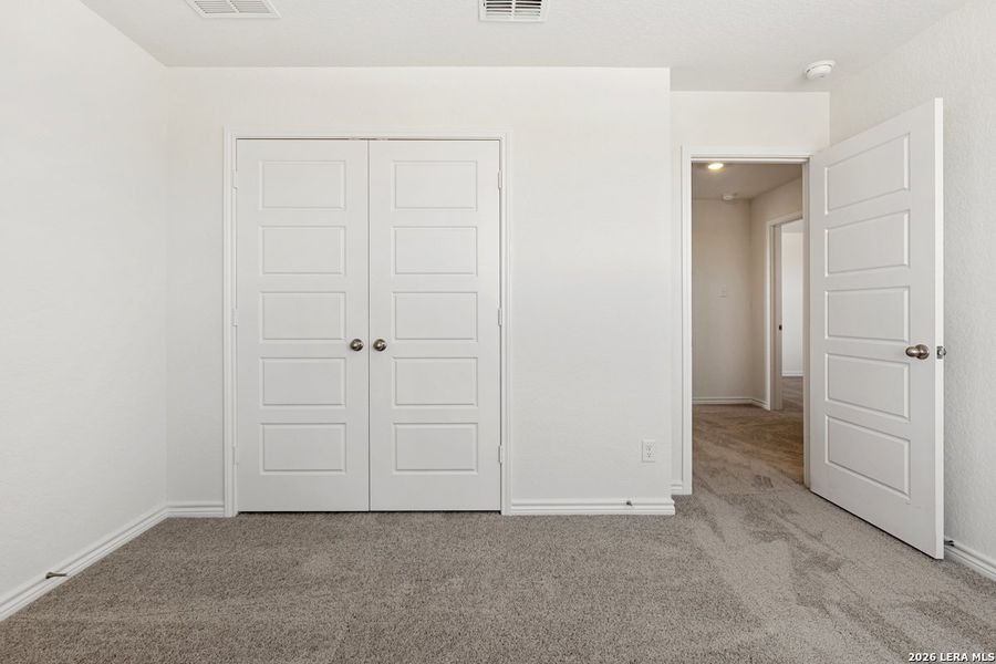 Spacious, unfurnished interior of a new home in Punta Verde, Converse (Image 15). Spacious, unfurnished interior of a new home in Punta Verde, Converse (Image 15).