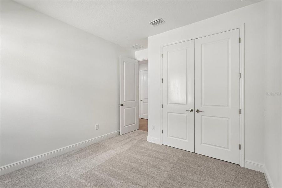 Spacious, unfurnished interior of a new home in Vistera of Venice, Nokomis (Image 20).
