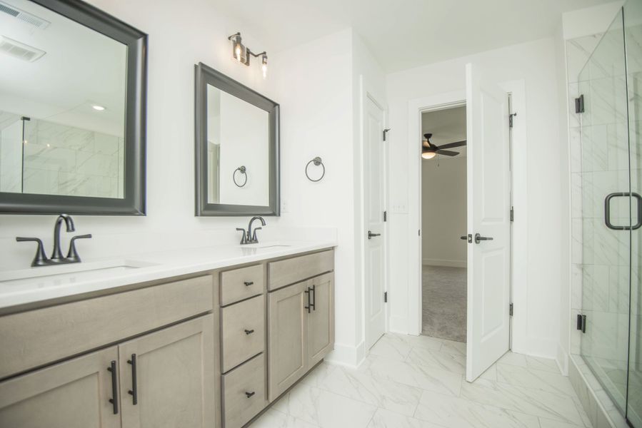 *Photo of example home. Selections and finishes may vary.