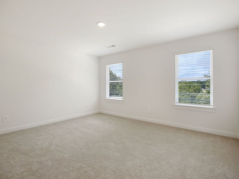 Spacious, unfurnished interior of a new home in Cedarcrest Townhomes, Fairview (Image 11).