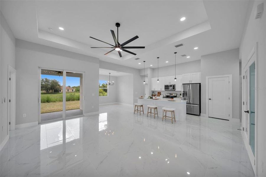 Spacious, unfurnished interior of a new home in , Lehigh Acres (Image 24).
