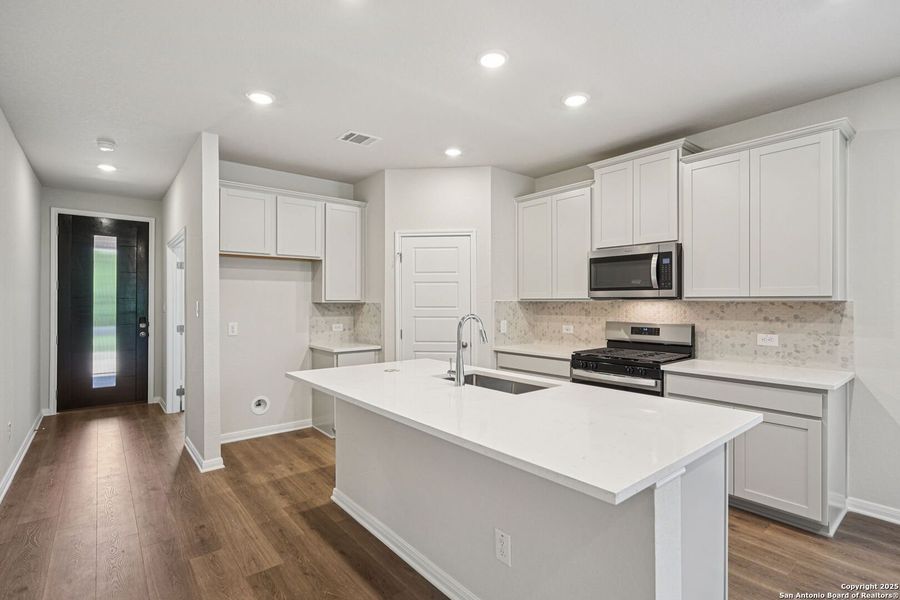 Furnished interior view inside a new home in Comanche Ridge, San Antonio (Image 6). Furnished interior view inside a new home in Comanche Ridge, San Antonio (Image 6).