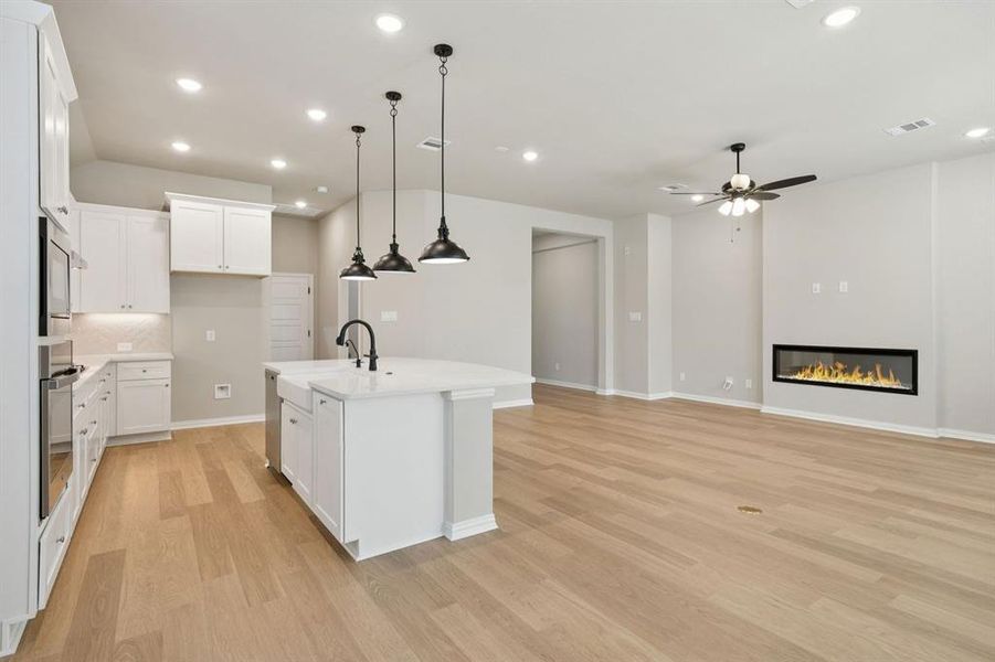 12-3826Belleview_012