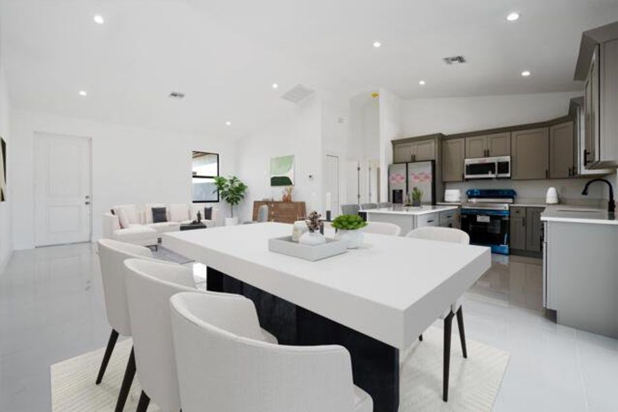 Exterior details and patio area of a home in , Cape Coral (Image 2).