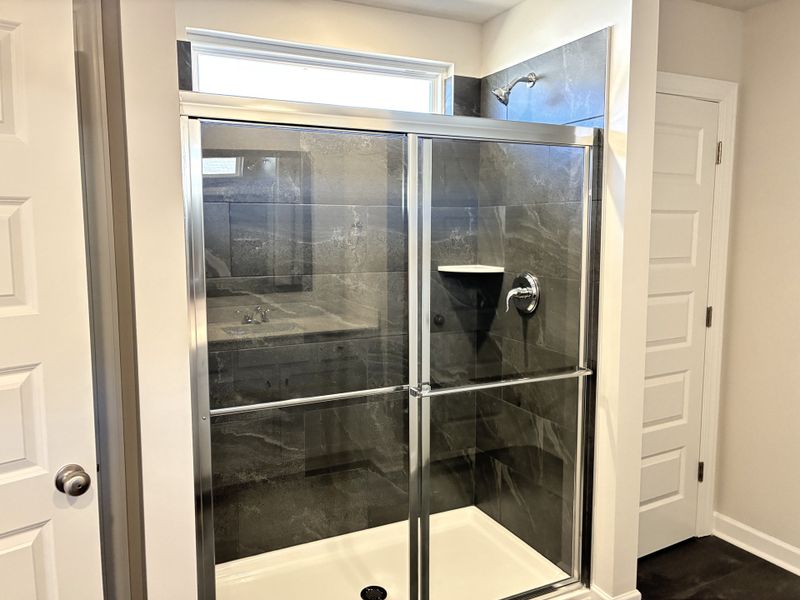 Close-up of interior finishes inside a home in Holly Ridge, Greenville (Image 11).