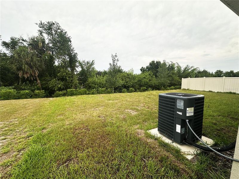 Exterior details and patio area of a home in Silverstone North, Palmetto (Image 4).
