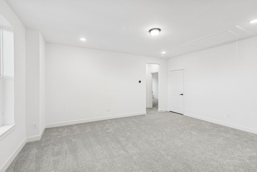 Spacious, unfurnished interior of a new home in Jordan Ranch 70' Homesites, Fulshear (Image 22). Spacious, unfurnished interior of a new home in Jordan Ranch 70' Homesites, Fulshear (Image 22).