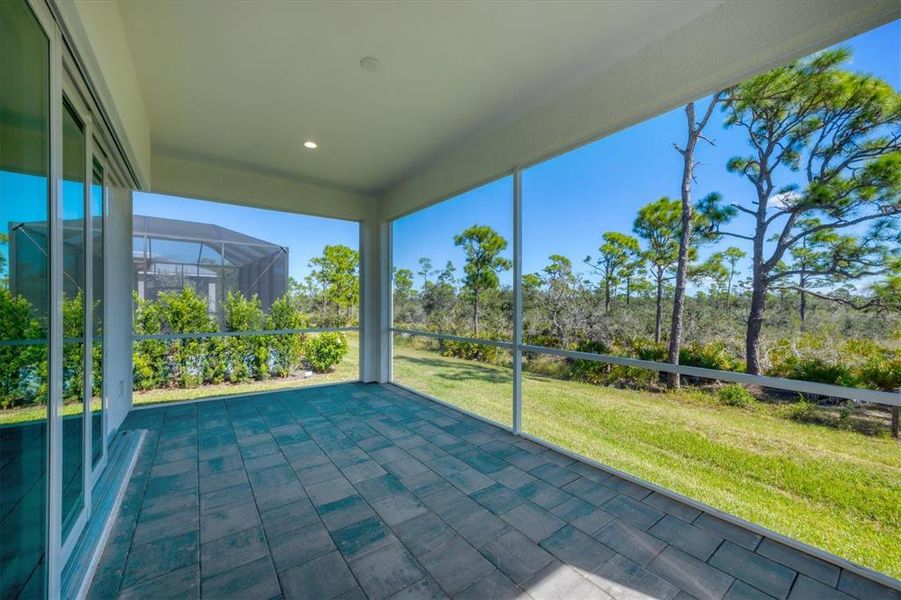 Exterior details and patio area of a home in , Placida (Image 18).
