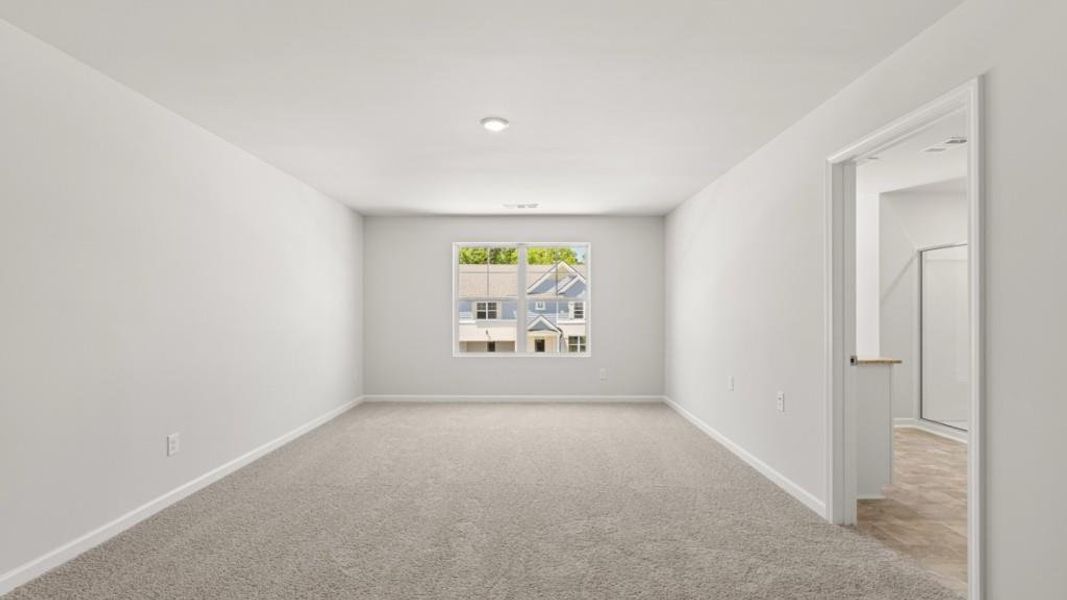 Spacious, unfurnished interior of a new home in Parkside at Carter Grove, Cartersville (Image 20).
