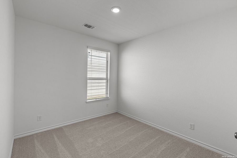 Spacious, unfurnished interior of a new home in Nopal Valley, San Antonio (Image 23). Spacious, unfurnished interior of a new home in Nopal Valley, San Antonio (Image 23).