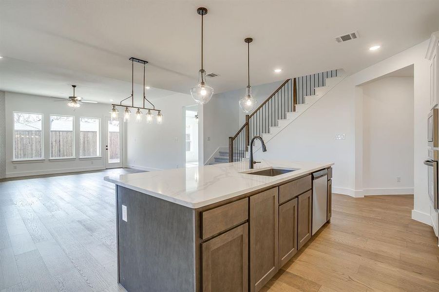 Furnished interior view inside a new home in Terrace Oaks, Arlington (Image 8).