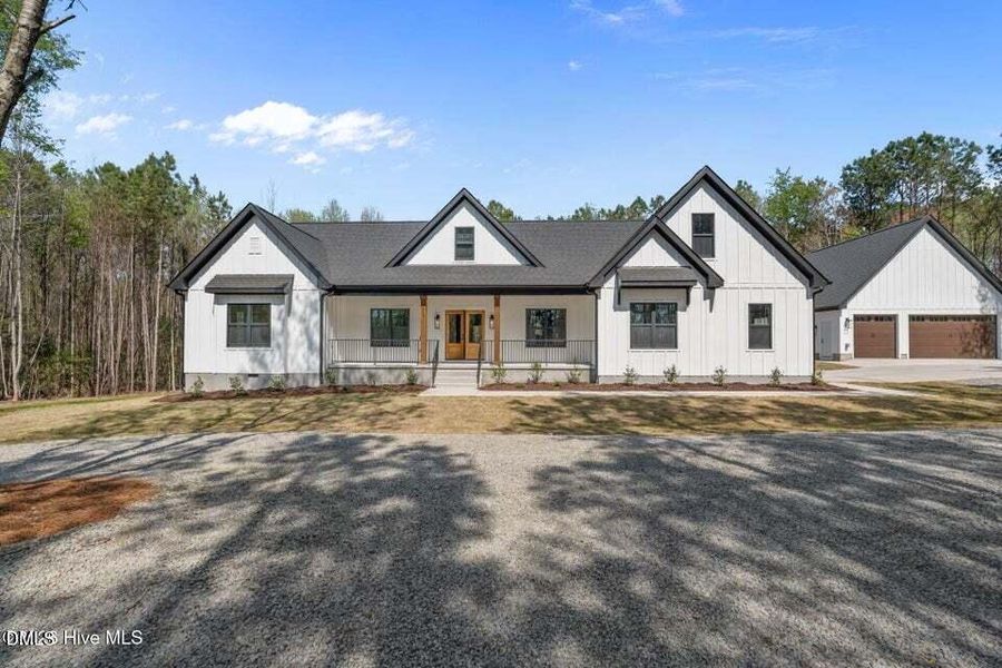 355 Shaw Rd 355 Shaw Rd