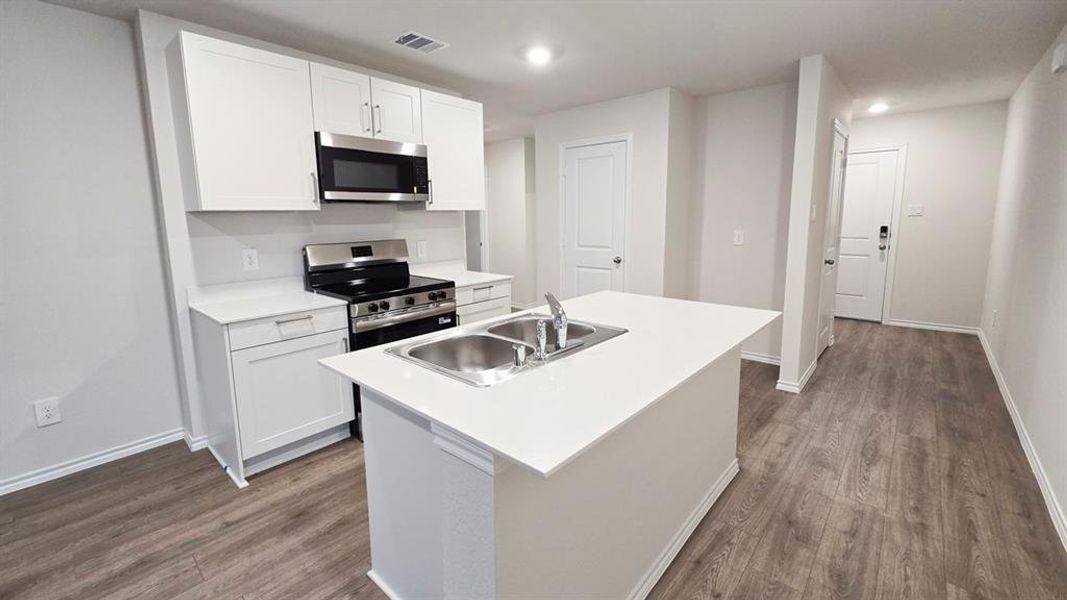Furnished interior view inside a new home in Leonard Crossing, Leonard (Image 5). Furnished interior view inside a new home in Leonard Crossing, Leonard (Image 5).