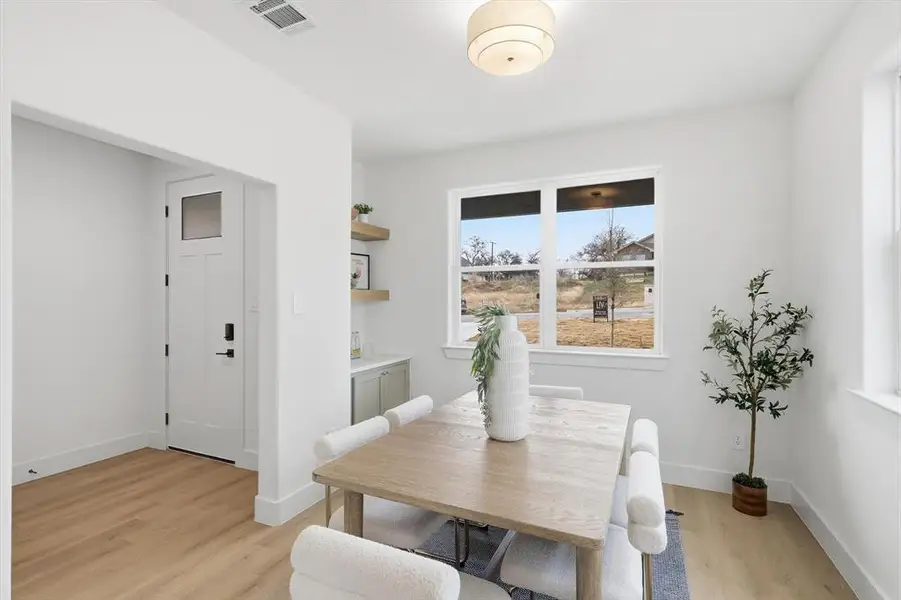 Furnished interior view inside a new home in , Fort Worth (Image 8).