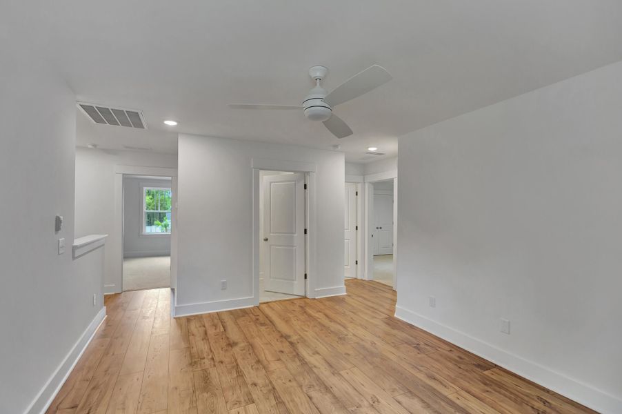 Spacious, unfurnished interior of a new home in , Awendaw (Image 26). Spacious, unfurnished interior of a new home in , Awendaw (Image 26).