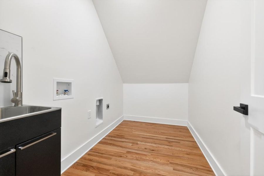 Spacious, unfurnished interior of a new home in , Norcross (Image 56).
