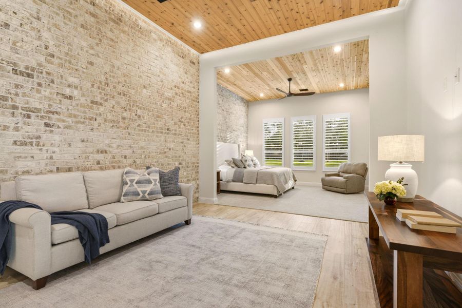 Furnished interior view inside a new home in , Tomball (Image 10).