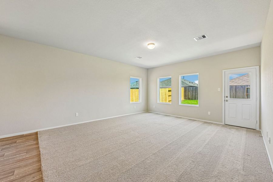 Spacious, unfurnished interior of a new home in Harrington Trails, New Caney (Image 17). Spacious, unfurnished interior of a new home in Harrington Trails, New Caney (Image 17).