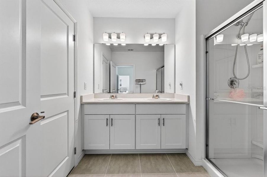 Furnished interior view inside a new home in , Edgewater (Image 9). Furnished interior view inside a new home in , Edgewater (Image 9).