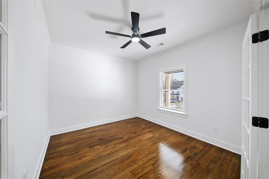 Spacious, unfurnished interior of a new home in Silvercrest Lakes, Acworth (Image 40).