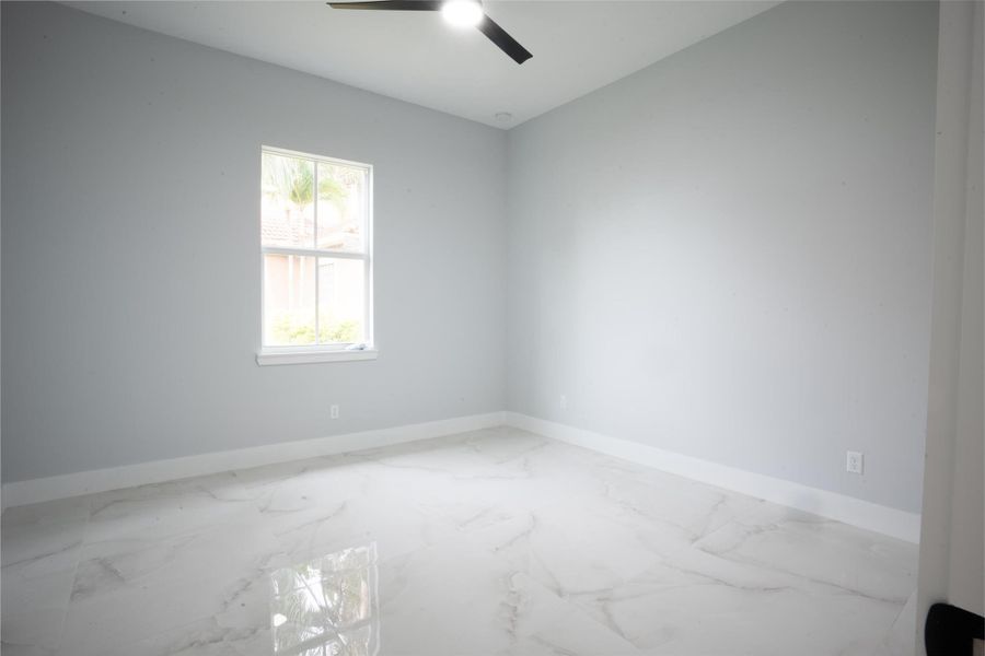 Spacious, unfurnished interior of a new home in , Port St. Lucie (Image 14).