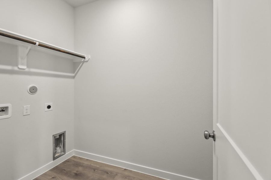 Spacious, unfurnished interior of a new home in Caney Mills, Conroe (Image 8). Spacious, unfurnished interior of a new home in Caney Mills, Conroe (Image 8).