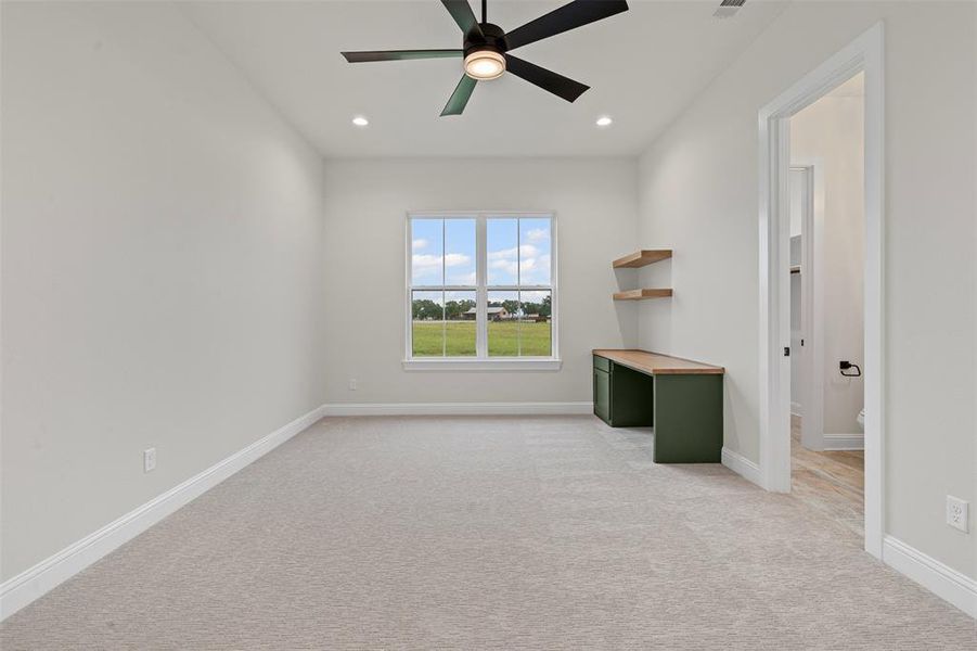 Spacious, unfurnished interior of a new home in Santana Ridge, Weatherford (Image 31).