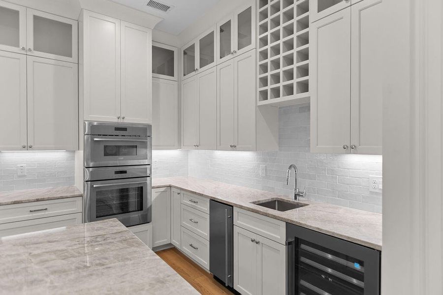 Furnished interior view inside a new home in , Seabrook Island (Image 5).