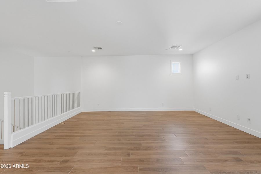 047_ListerPros 047_ListerPros