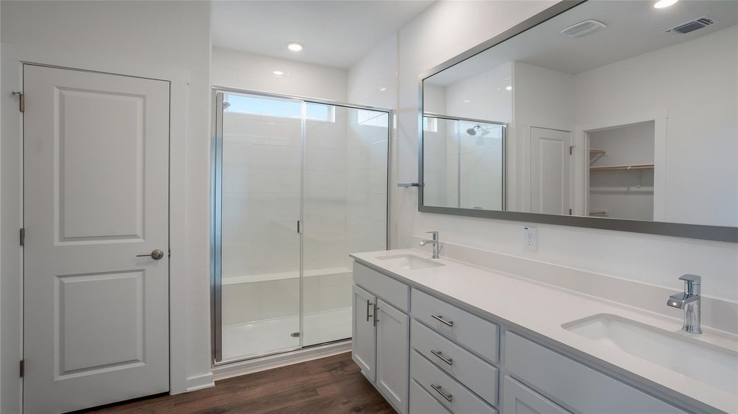 Furnished interior view inside a new home in Rosenbusch Ranch, Leander (Image 6). Furnished interior view inside a new home in Rosenbusch Ranch, Leander (Image 6).