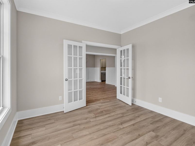 Spacious, unfurnished interior of a new home in Collins Cove, Chapin (Image 33).
