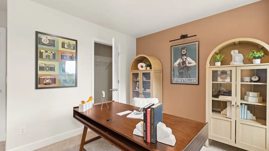 Representative furnished interior of a home built from the Savannah by D.R. Horton in Heritage Pointe, Senoia (Image 29).