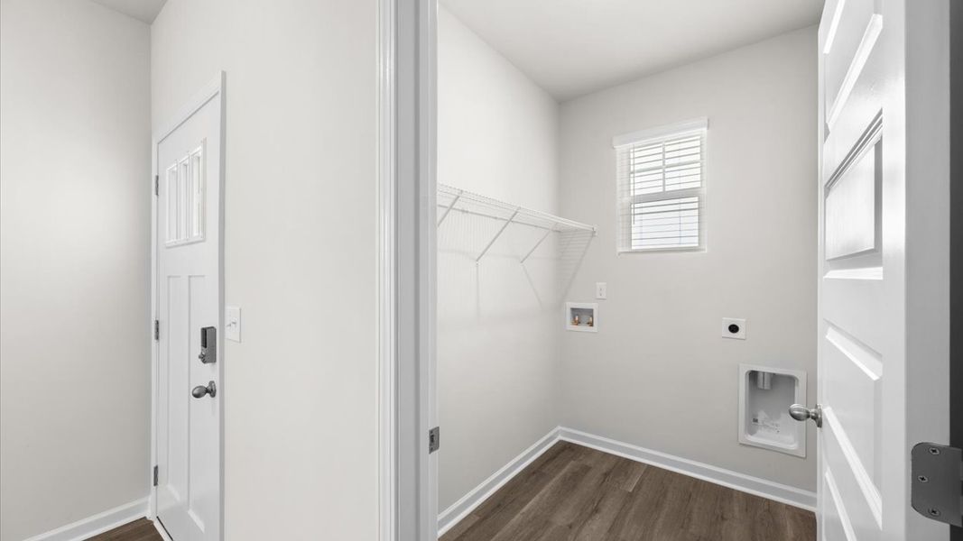 Spacious, unfurnished interior of a new home in Captain's Corner, Grovetown (Image 23). Spacious, unfurnished interior of a new home in Captain's Corner, Grovetown (Image 23).