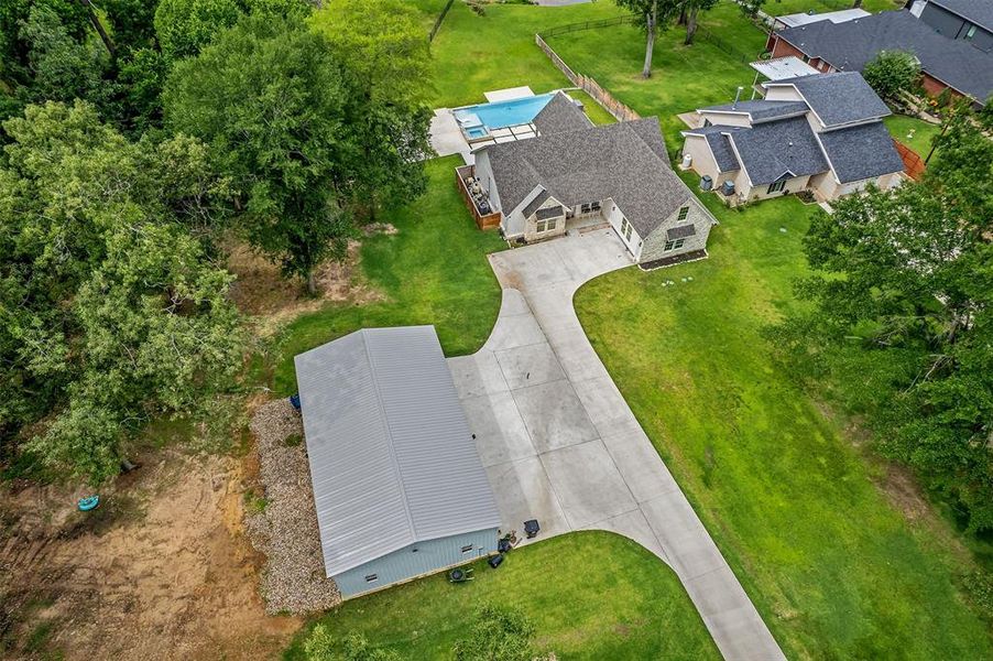 Image 37 of a home in .