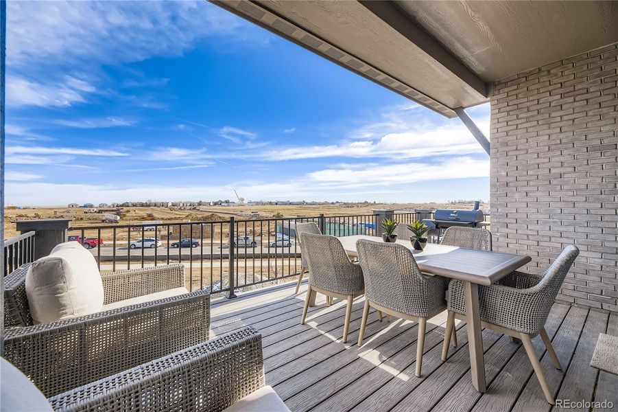 2nd story deck