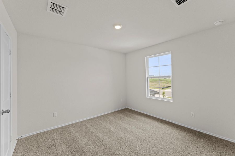 Spacious, unfurnished interior of a new home in Bollinger, Maxwell (Image 29).