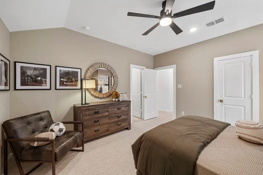 Furnished interior view inside a new home in The Highlands 50', Porter (Image 38).