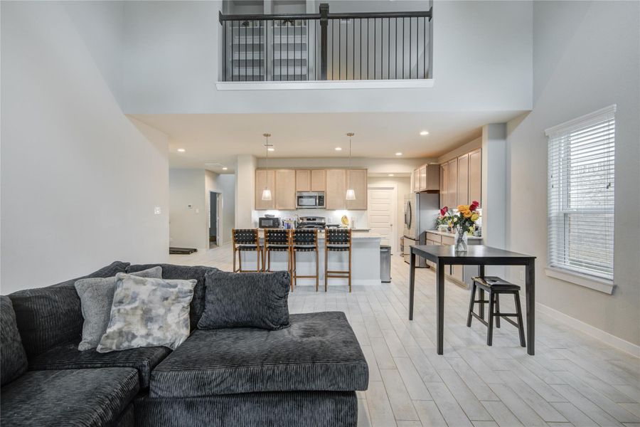 Furnished interior view inside a new home in Breckenridge Park, Rosenberg (Image 5). Furnished interior view inside a new home in Breckenridge Park, Rosenberg (Image 5).