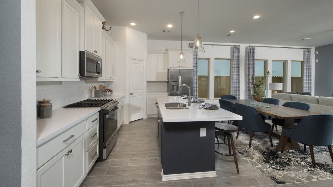 Furnished interior view inside a new home in Brookewater, Rosenberg (Image 26).