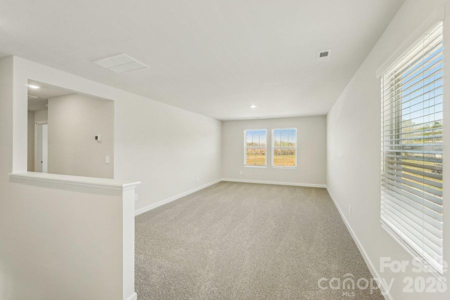 Photo is not of the actual home, but is an inspirational photo of builder’s model home and may depict options, furnishings, and/or decorator features that are not included Photo is not of the actual home, but is an inspirational photo of builder’s model home and may depict options, furnishings, and/or decorator features that are not included