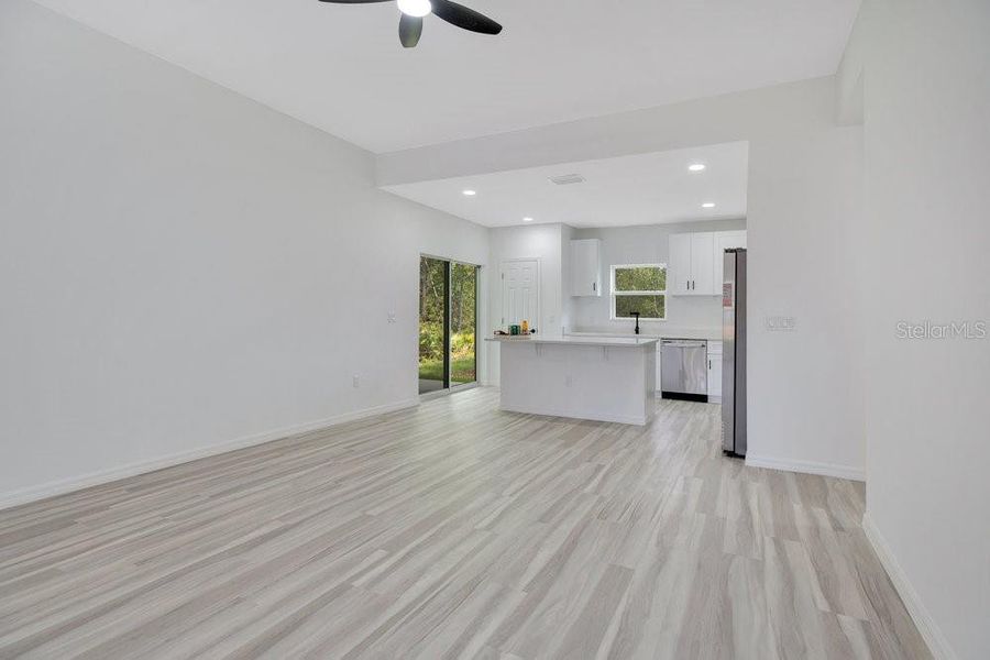 Spacious, unfurnished interior of a new home in , Deland (Image 21). Spacious, unfurnished interior of a new home in , Deland (Image 21).