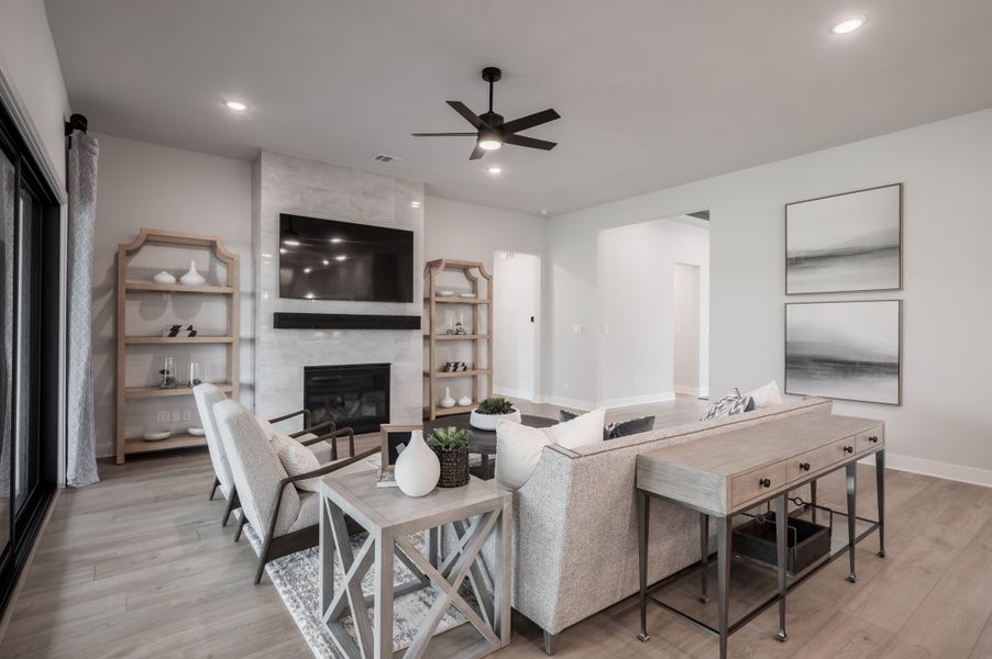 Image 59 representing the Meritage by Tri Pointe Homes in Legacy Grove, Montgomery, TX.