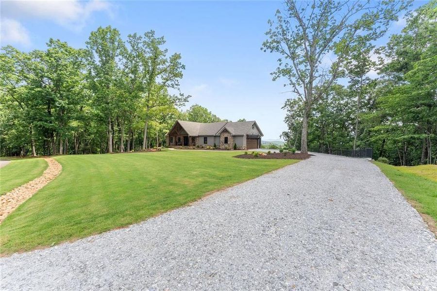 Image 75 of a home in .