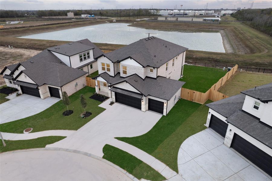 No Back Neighbors! No Back Neighbors!