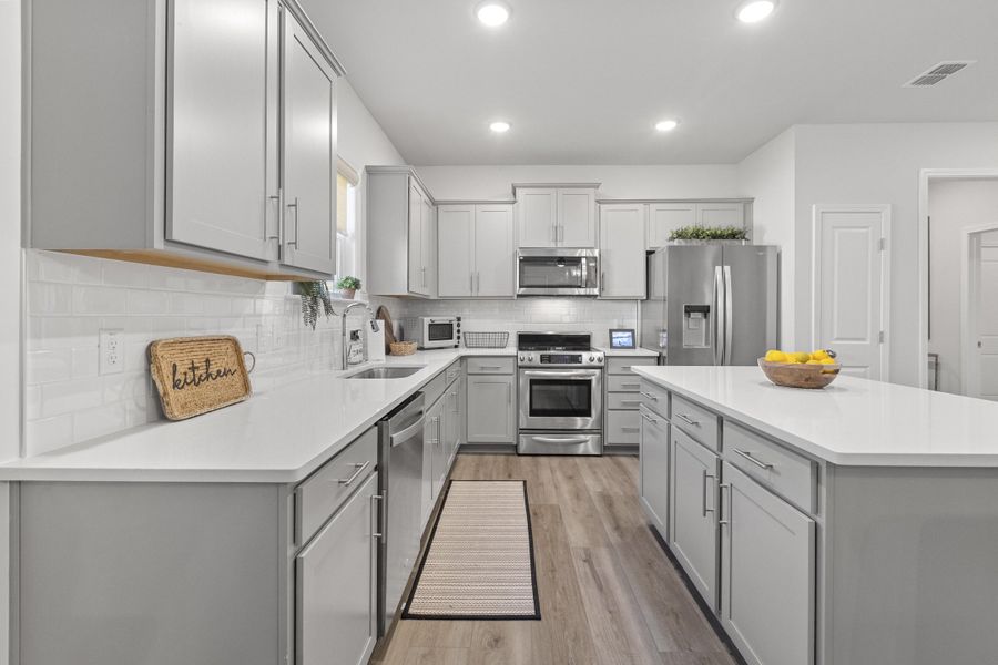 Furnished interior view inside a new home in Cedar Glen Preserve, Huger (Image 15).
