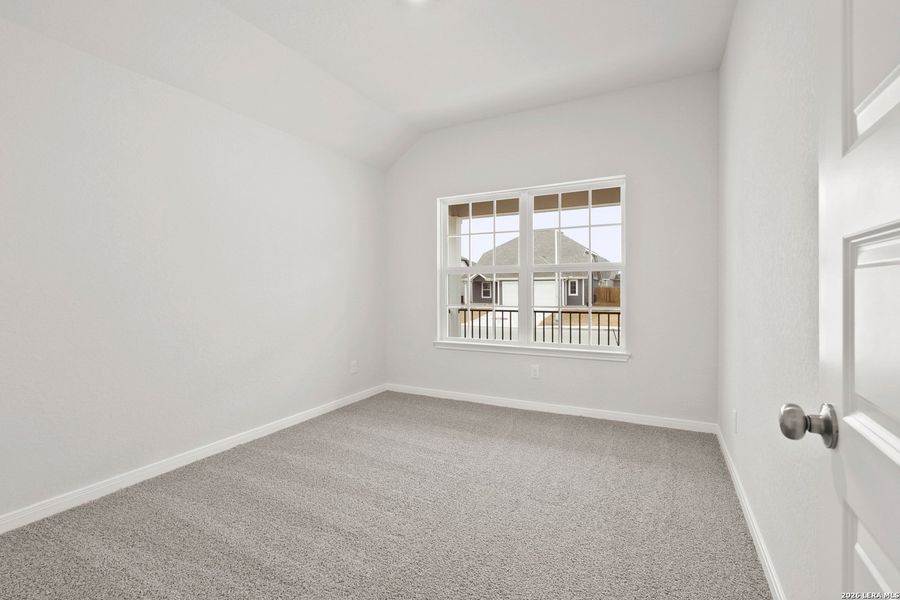 Spacious, unfurnished interior of a new home in Swenson Heights, Seguin (Image 25).