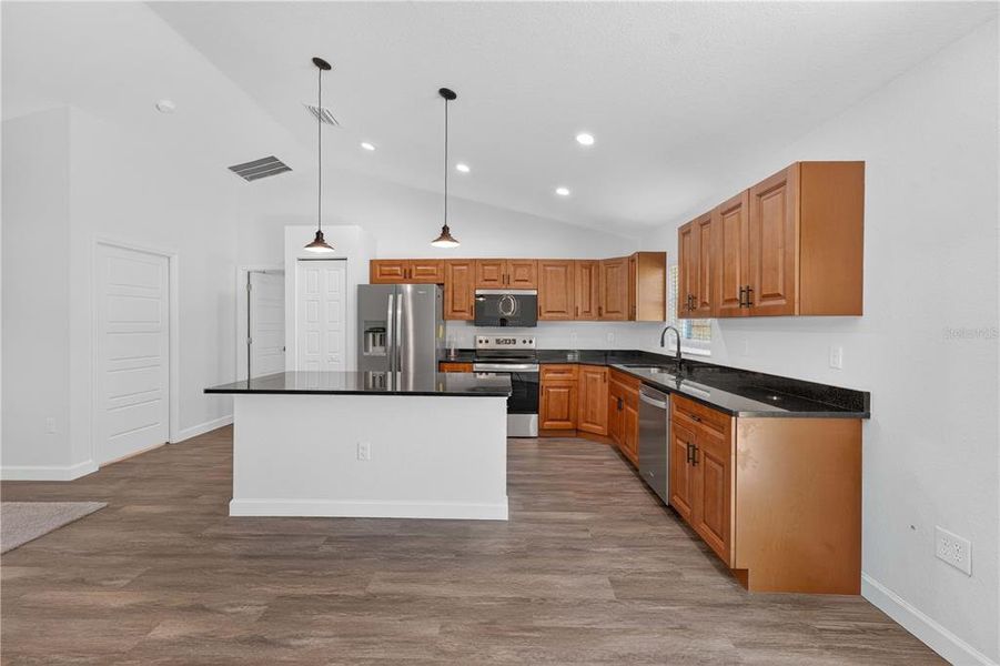 Furnished interior view inside a new home in , Ocklawaha (Image 7).