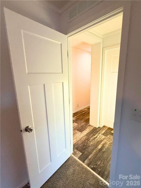 Image 20 of a home in .