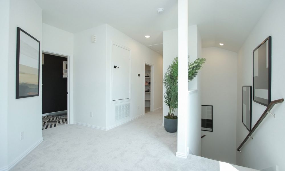 Image 13 representing the Lexington Series - Denton by Brightland Homes in Beamer Villas, Friendswood, TX.