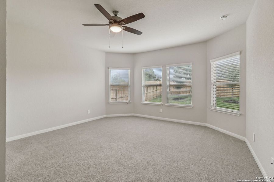 Spacious, unfurnished interior of a new home in Royal Crest, San Antonio (Image 56). Spacious, unfurnished interior of a new home in Royal Crest, San Antonio (Image 56).